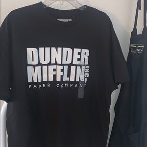 Dunder Mifflin t-shirt